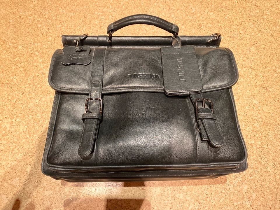 Laptop Tasche Aktentasche Notebook Tasche Echt Leder schwarz in Creuzburg