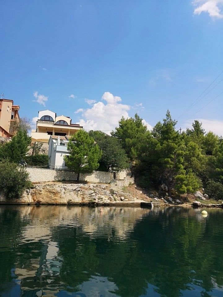 KROATIEN, SCHÖNES FERIENHAUS AM MEER BEI ZADAR in Seeheim-Jugenheim