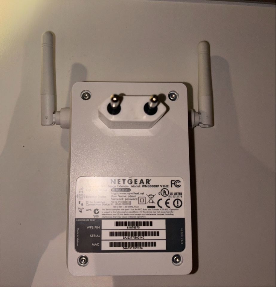 Netgear WLAN Repeater Wifi Range Extender WN3000RP in Hamburg