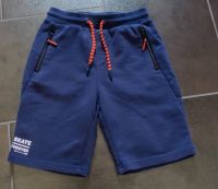 Top Zustand! Jungen Bermuda Short m. Kordelzug Gr. 134/140 Takko Sachsen - Coswig Vorschau