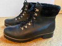Schöne Leder-Boots/Schnürstiefel, schwarz, Cox, Gr. 40 Kr. Dachau - Petershausen Vorschau