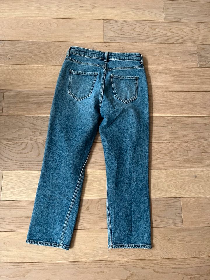 New Look crop straight leg Jeans in München