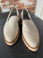 Neu& ungetr. Halbschuhe Slipper Mokassins Beige Weiß MARIPE 40 Bayern - Fürth Vorschau