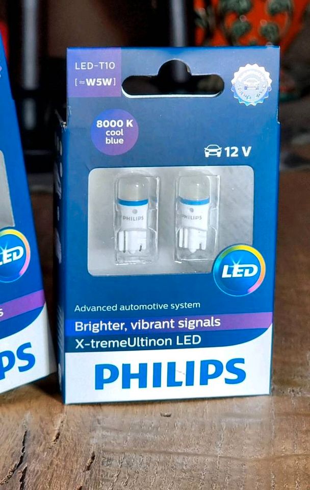 Philips 5W5 Ultinon 8000 K T10 LED NEU OVP in Nordrhein-Westfalen -  Möhnesee