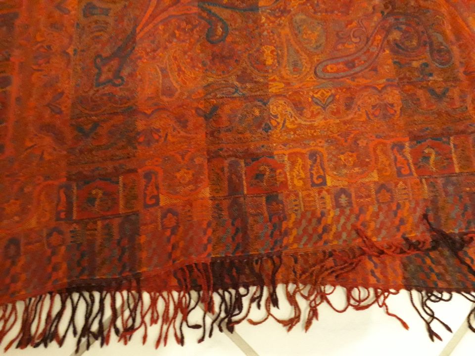 Wolldecke Wohndecke Paisley Muster rot 1,50 x 2,00 m in Groß-Gerau