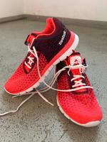 Reebok Schuhe Sport Fitness Lauf pink lila 37 super Zustand Bayern - Bayreuth Vorschau