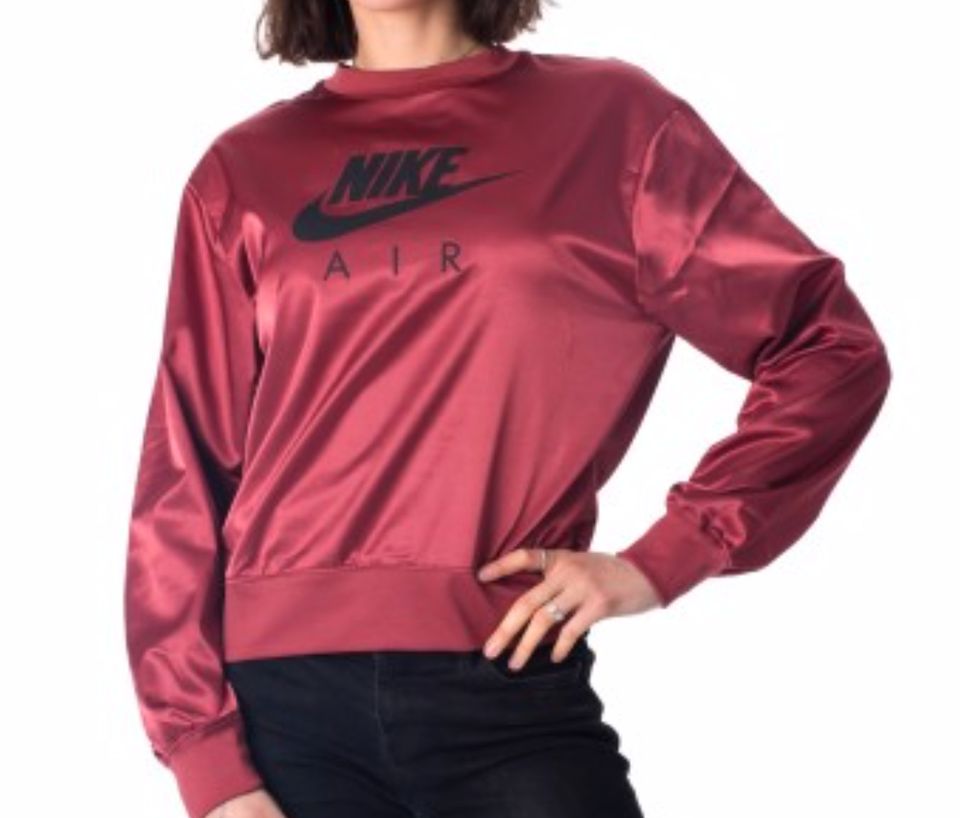 Nike Air Satin Damen Rundhalsshirt mit Satin in Berlin