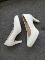 weiße Pumps von Marco Tozzi, 37 Hessen - Offenbach Vorschau