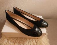 Högl Ballerina Samtkid Leder schwarz Neu  Gr. 7½ Kreis Pinneberg - Elmshorn Vorschau