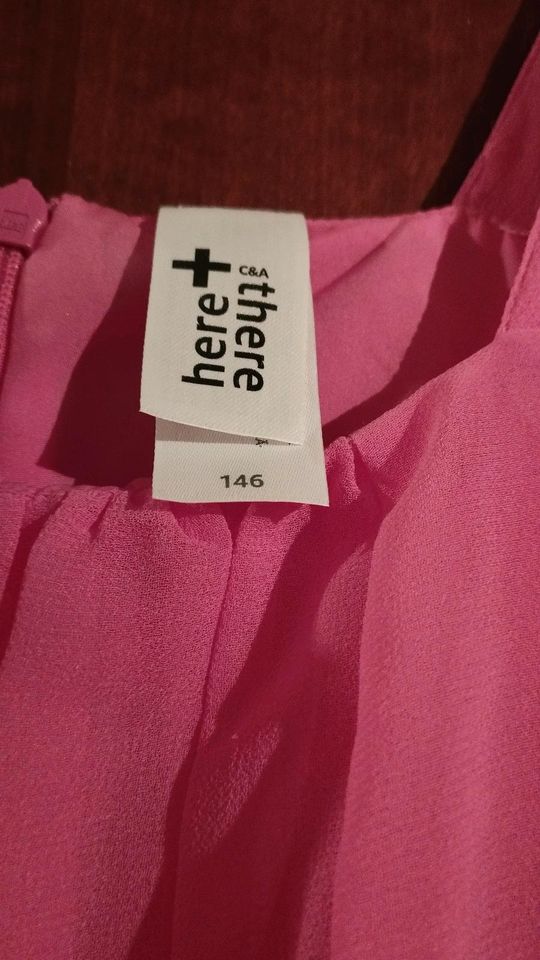 Hochwertiges Kleid für Mädchen, gr 146 in Gößweinstein