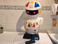 "Emiglio" ferngesteuerter Roboter (Retro/ 80"er Jahre) Sachsen-Anhalt - Weißenfels Vorschau