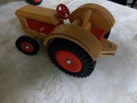 VERO FWF Fröbel Holztraktor DDR Holzspielzeug Traktor mit Anhänge Sachsen - Bautzen Vorschau