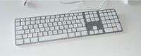 Apple Magic Keyboard Tastatur A1243, deutsch, silber Nordrhein-Westfalen - Ruppichteroth Vorschau