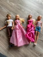 Barbie Set aus 3 Barbie und 1 Ken Baden-Württemberg - Abstatt Vorschau