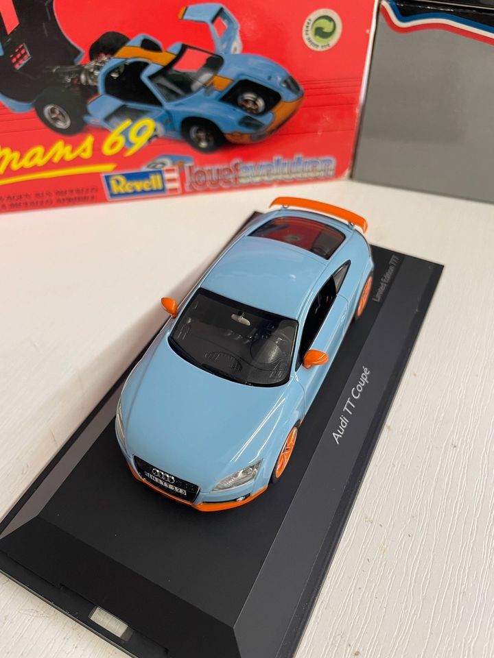 SCHUCO Gulf Audi TT Coupe 1:43 Modellauto in Hamburg