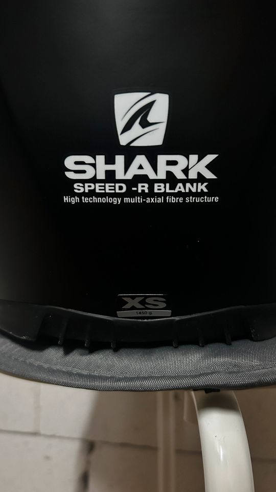 Motorradhelm SHARK Speed -R Blank Gr. XS in Weener