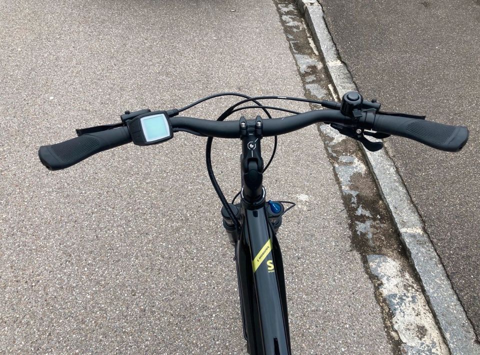 E-bike 2023 Akku 625 kWh Bosch Perf. CX RH56 XL wie neu NP 3299€ in München