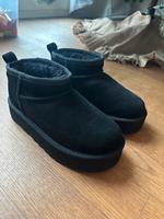 UGG 35 plateu Düsseldorf - Bilk Vorschau