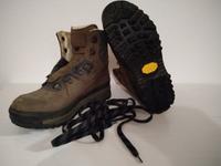 Leder-Wanderschuhe mit hohem Schaft – Größe UK 4 ½ = 37 EU Hessen - Sulzbach Vorschau