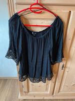 Sommerliches Blusenshirt mit Spitze von Comma in Größe 40 Niedersachsen - Oldenburg Vorschau