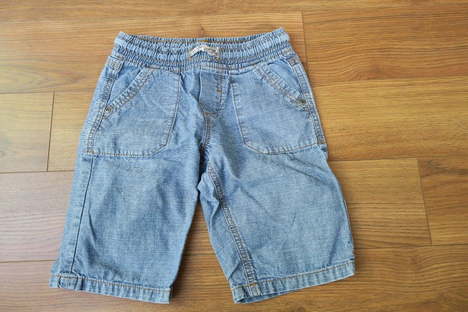 Kurze Hose Shorts Jeans H&M und C&A 122 ab 2€ in Berlin