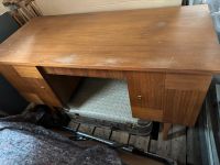 Schreibtisch Holz Retro Nostalgisch 129 cm Niedersachsen - Apen Vorschau