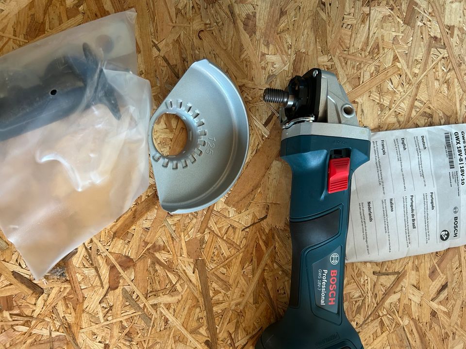 Bosch Professionell GWS 18V-7 Akku-Winkelschleifer - Blau NEU in Neustadt-Glewe