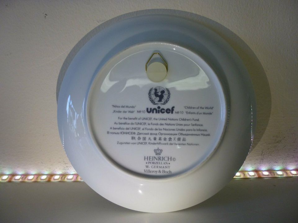 Villeroy & Boch Heinrich Porzellan Unicef - Kinder der Welt - in Aachen