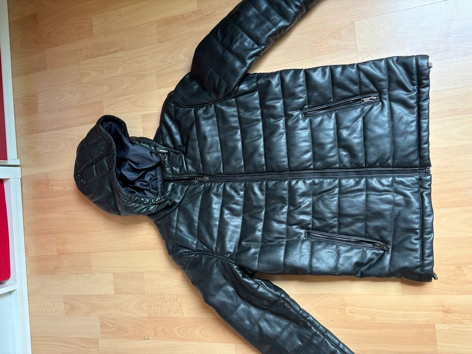 Zara Winterjacke in Pirmasens