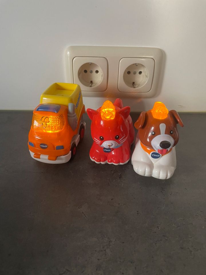 Tut Tut Autos 3-4€ in Kleinwallstadt