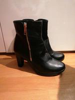 Leder Stiefel Stiefelette Absatz 10cm Gr  38 Saarland - St. Ingbert Vorschau