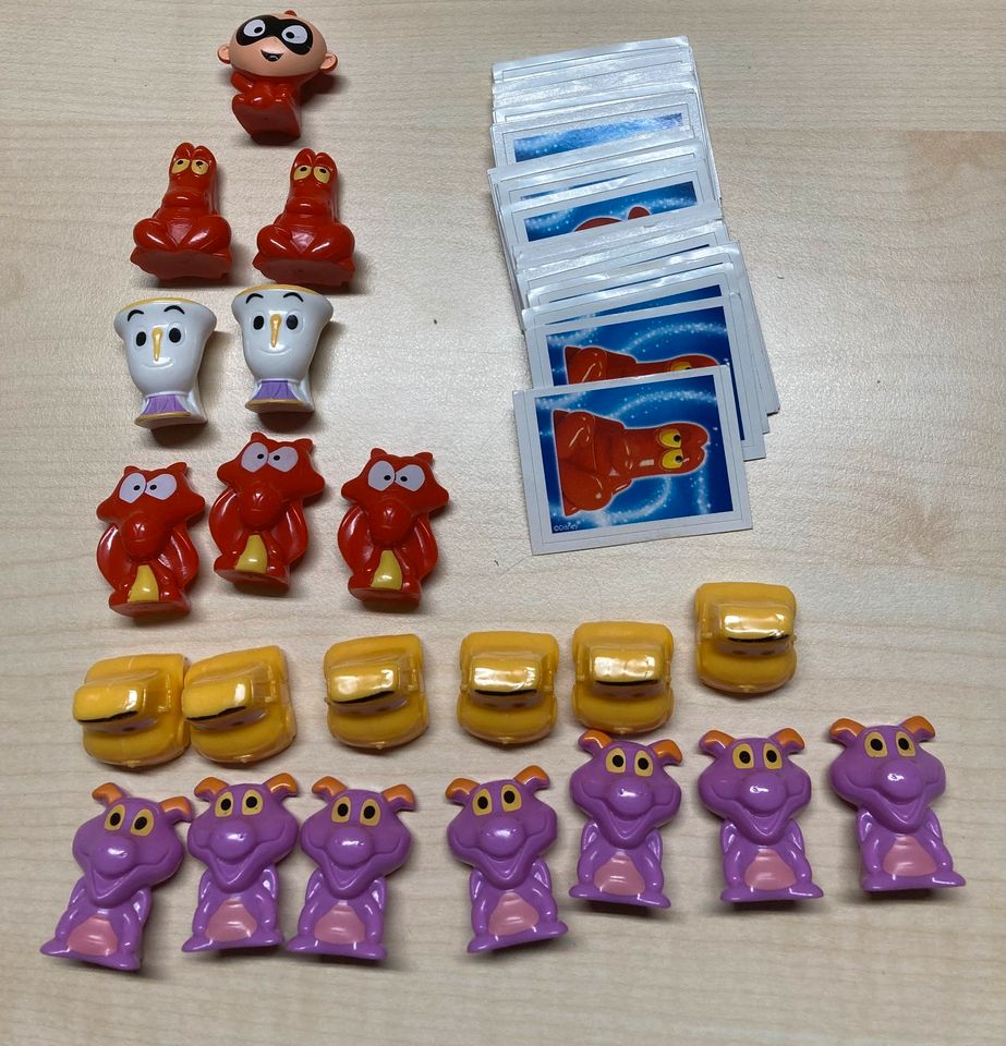 Wikkeez Disney Figuren und Sticker von Rewe in Erding