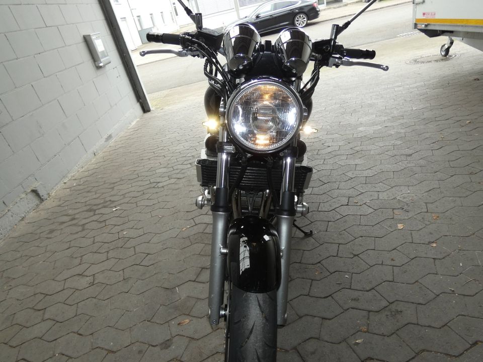 YAMAHA XJR 1300SP. RP10 TOP ZUSTAND  VIEL ZUBEHÖR in Viernheim