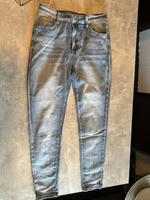 Jeans mit Stretch Bund Gr. 38 Bremen - Huchting Vorschau