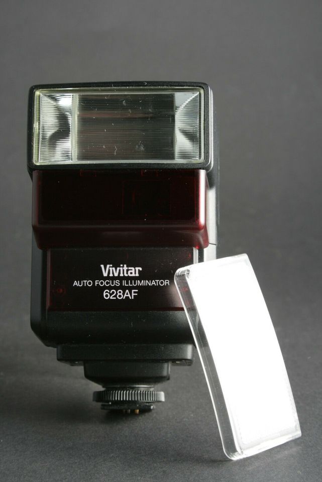 Vivitar 628AF Auto Focus Illuminator Blitz für analoge Minolta in Berlin