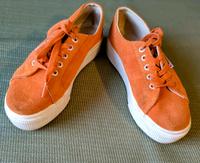 Geile Sneaker von Superga Berlin - Lichtenberg Vorschau