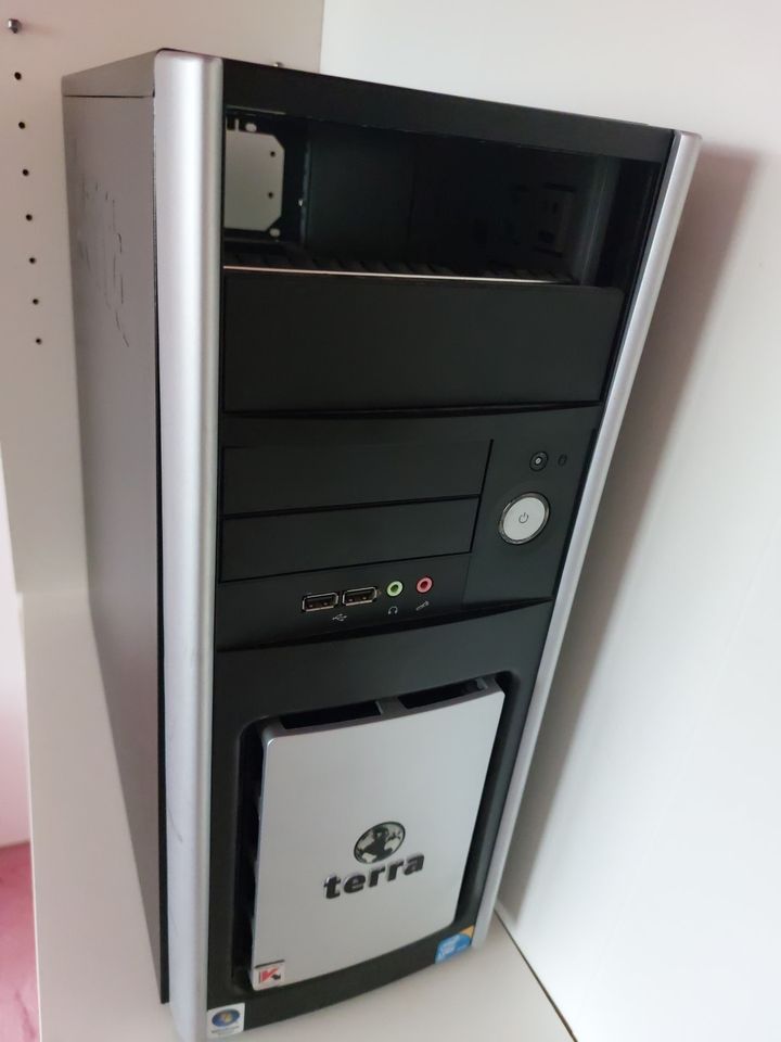 Terra PC Gehäuse ATX schwarz mit Klapptüren in Dessau-Roßlau