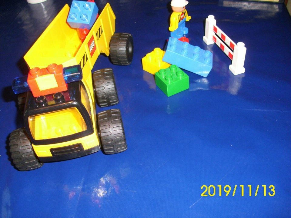 Lego Duplo 2808 Big Wheels Laster LKW Schwerlaster Baustelle Soun in Berkenthin