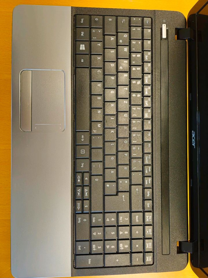 Laptop Asus Aspire E1-571G in Gelsenkirchen