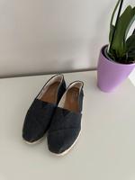 Toms Schuhe W9 Größe 40 Espadrilles Slipper Hessen - Hofheim am Taunus Vorschau
