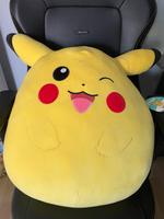 Pikachu Squishmallow Plüsch groß Niedersachsen - Seevetal Vorschau