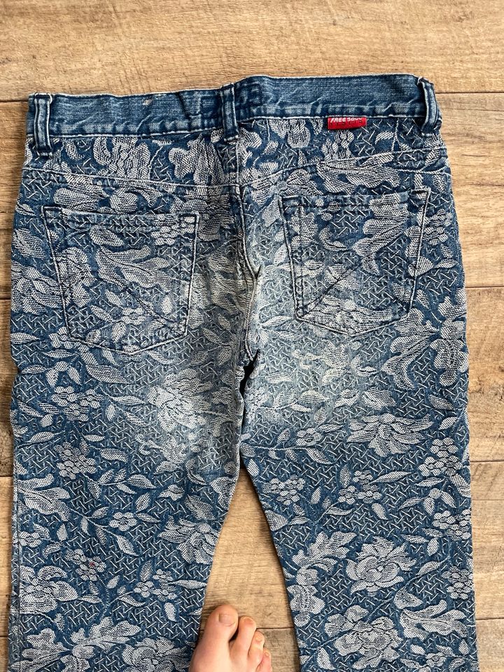 Freesoul Italia extravagante Stretch Jeans 25 (32/34) in Witzenhausen