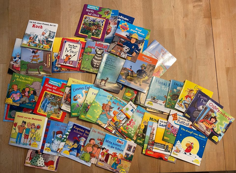56 Pixibücher, kleine Kinderbücher in Fellbach