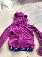 Kapuzenpullover, Sweatjacke, Hoodie von Nike (Dri-Fit) Gr. M Sachsen-Anhalt - Magdeburg Vorschau