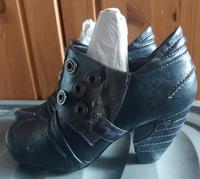 Mustang Pumps dunkel blau, schwarz kaum getragen . Aachen - Kornelimünster/Walheim Vorschau