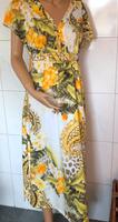 Elegance Sommer Kleid mit Früchten Größe 40 Nordrhein-Westfalen - Wermelskirchen Vorschau