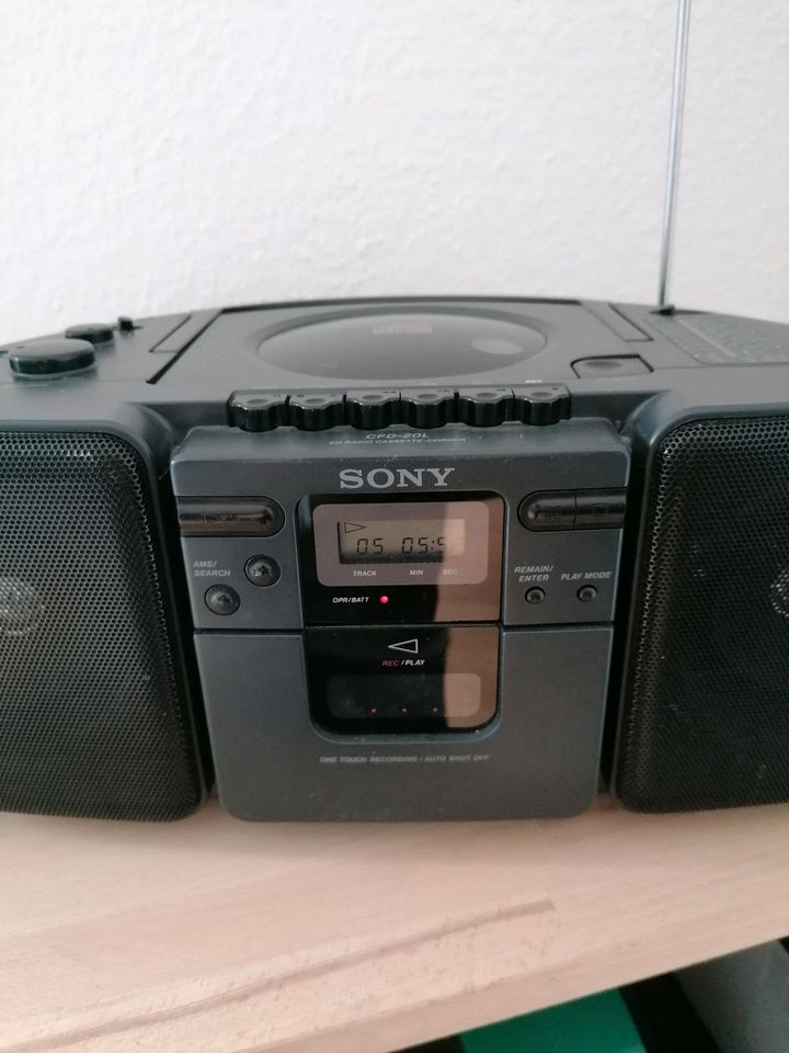 Sony CD Player Kassettenrecorder Radio Tape MC in Scheeßel