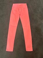 Stradivarius Jeans Skinny Gr. 34 neon pink Niedersachsen - Bramsche Vorschau