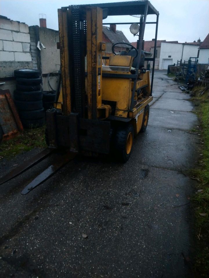 Gabelstapler DFG 3202 NA in Großtreben-Zwethau