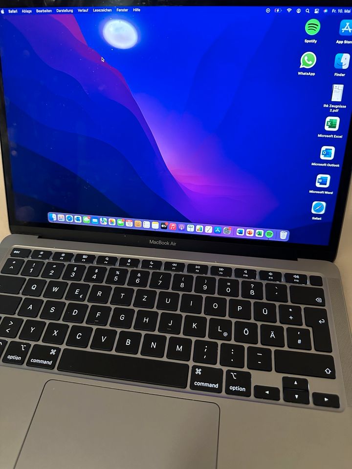 MacBook Air M1 2020 in Reutlingen